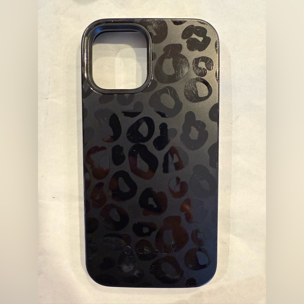 Casely iPhone 12/12 pro case